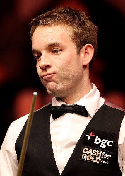 并暗示可能 并暗示可能